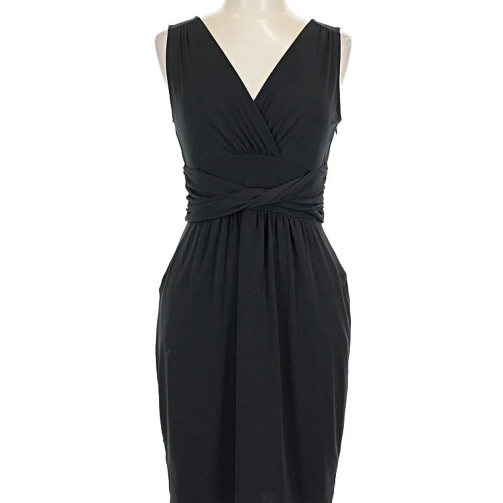 REMOVING if unsold by 5/6: Ann Taylor LOFT | Size 8 | Black Dress